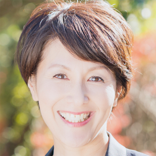 川田 マキコ
